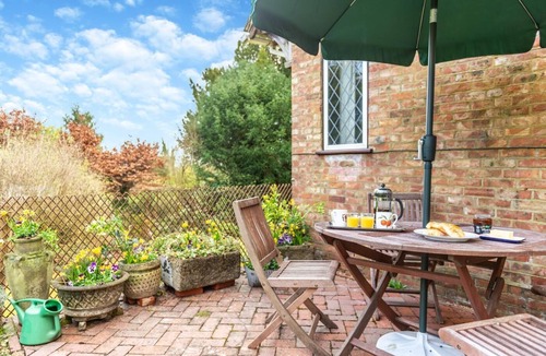 Charing Cottage | 2 Bed in Charing (oc-r29113)