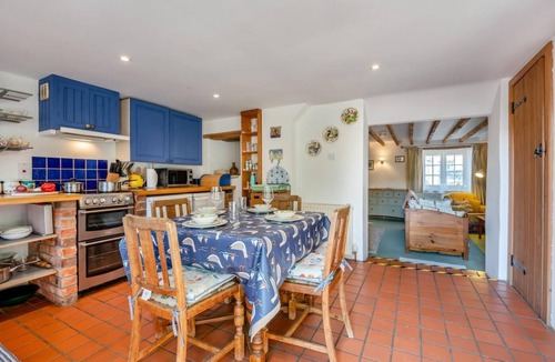 Corfe Castle Village Cottage | 2 Bed in Corfe Castle (oc-a30970)
