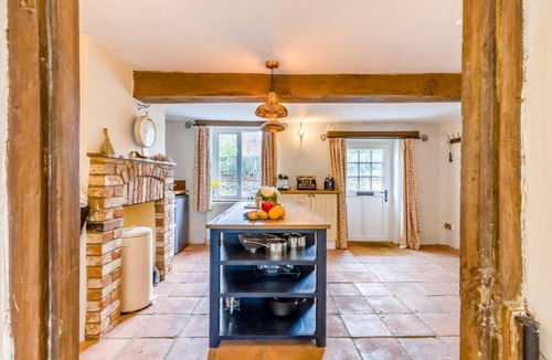 Docking Cottage | 2 Bed in Docking (oc-s32627)