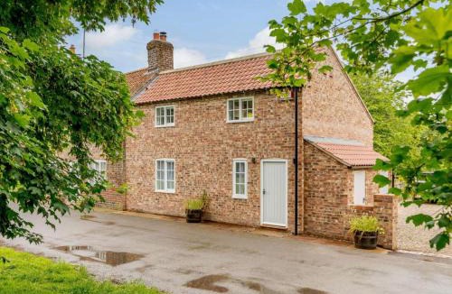 Lund House | 2 Bed in Driffield oc-88422
