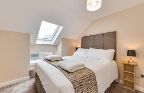 Sudbury House | 2 Bed in Great Waldingfield oc-ac3