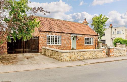 Bishop Monkton House | 2 Bed in Harrogate oc-92721