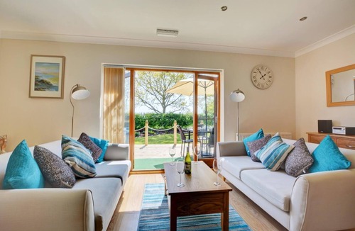 Erpingham Ski Chalet | 2 Bed in Ingworth (oc-1731)