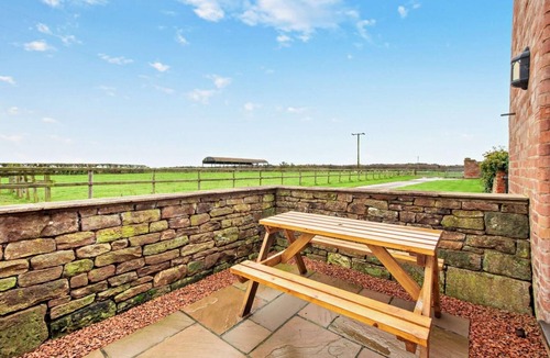 Wing Apartment | 2 Bed in Irthington (oc-v28308)