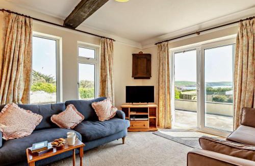 Thurlestone House | 2 Bed in Kingsbridge oc-edelv