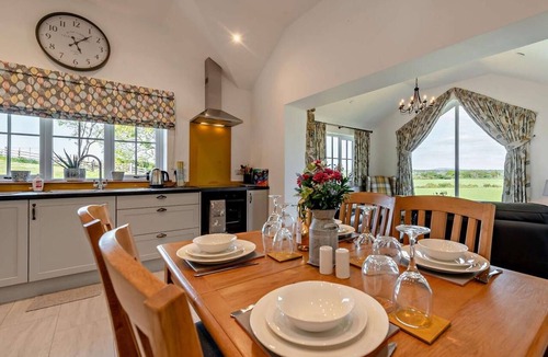 Llanarth Cottage | 2 Bed in Llanarth (oc-95322)