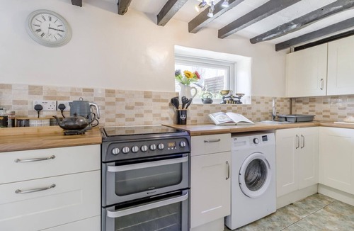 Llansantffraed Cottage | 2 Bed in Llanon (oc-e32781)