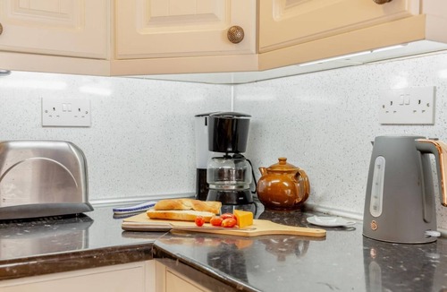 Lowick Cottage | 2 Bed in Lowick (oc-414296)