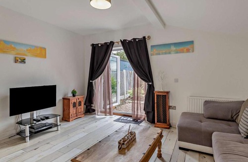 Sandilands House | 2 Bed in Mablethorpe oc-74809