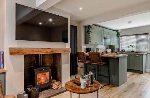 Kerridge House | 2 Bed in Macclesfield oc-94785
