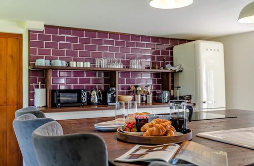 Milton Damerel Cottage | 2 Bed in Milton Damerel (oc-s42659)