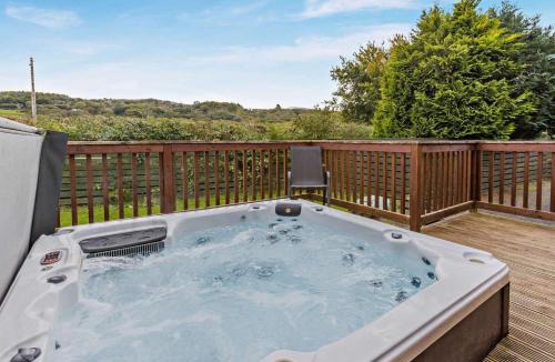 Graddon Cross Cabin | 2 Bed in Okehampton oc-74242