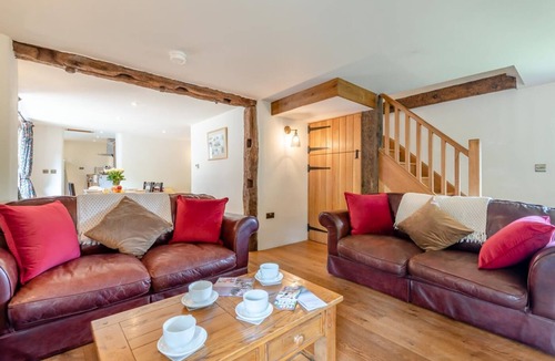 Leek Cottage | 2 Bed in Onecote (oc-r30424)