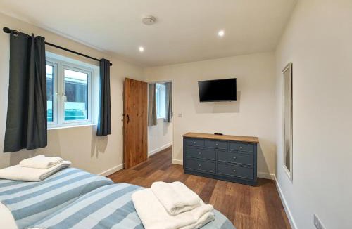Stalisfield House | 2 Bed in Otterden oc-c36010