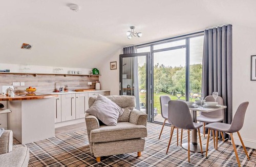 Langsett Cottage | 2 Bed in Sheffield (oc-92978)