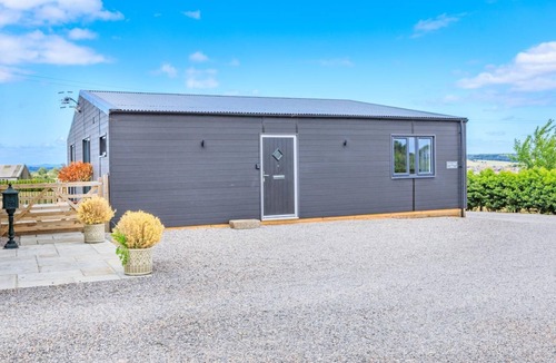 Somerton Cottage | 2 Bed in Somerton (oc-s32606)