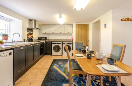 Summercourt House | 2 Bed in Summercourt oc-c36890