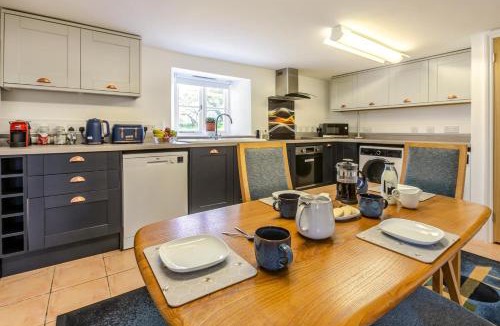 Summercourt House | 2 Bed in Summercourt oc-c36890