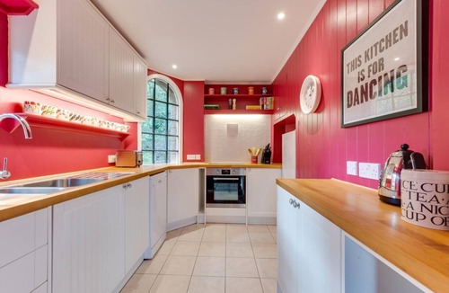Woodbridge Cottage | 2 Bed in Tunstall (oc-ivylod)