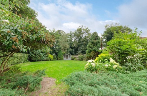 Woodbridge Cottage | 2 Bed in Tunstall (oc-ivylod)