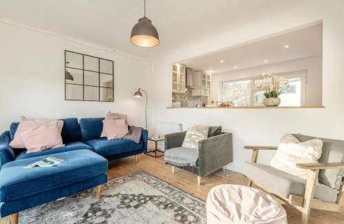 West Lulworth House | 2 Bed in Wareham oc-79228