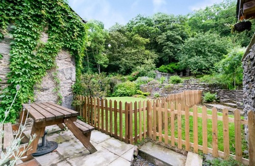 Millom Cottage | 2 Bed in Whicham (oc-gl096)