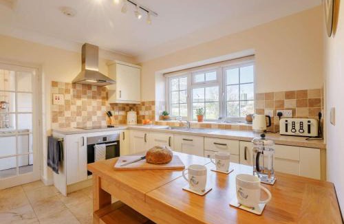 Erbistock House | 2 Bed in Wrexham oc-43916