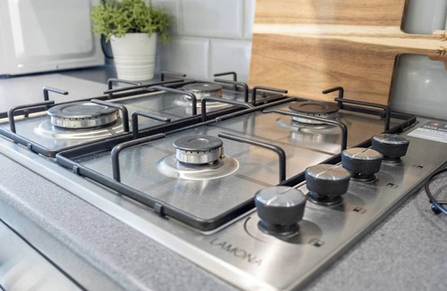 Rochester Apartment | 2 Bed Stylish Central Rochester Apartment Sleeps 4 Netflix Work Space