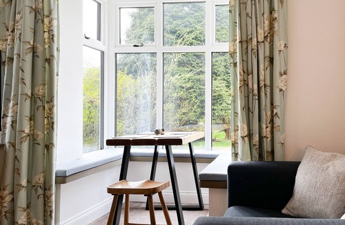Sutton Cottage | 2 bedroom accommodation in Sutton, near Macclesfield