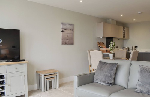 Bournemouth Cottage | 2 bedroom accommodation in Southbourne, near Bournemouth