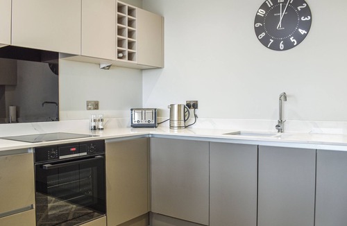 Bournemouth Cottage | 2 bedroom accommodation in Southbourne, near Bournemouth