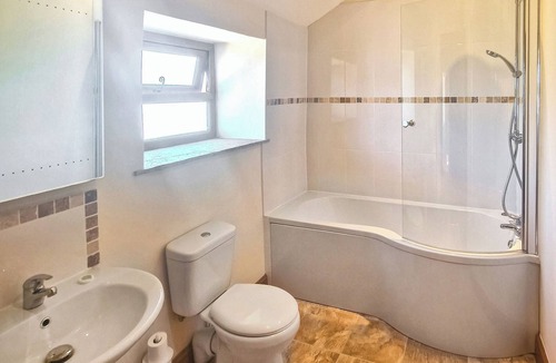 West Pennard Cottage | 2 bedroom accommodation in West Pennard, near Glastonbury