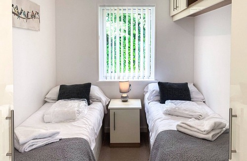 Little Weighton Cabin | 2 bedroom accommodation in Little Weighton, Nr Beverley