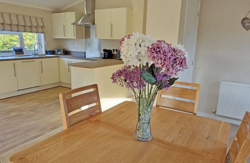 Little Weighton Cottage | 2 bedroom accommodation in Little Weighton, near Beverley