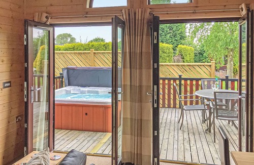 Scawton Ski Chalet | 2 bedroom accommodation in Easingwold