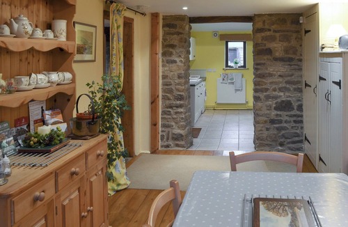 Hope Valley Cottage | 2 bedroom accommodation in Thornhill, Hope Valley