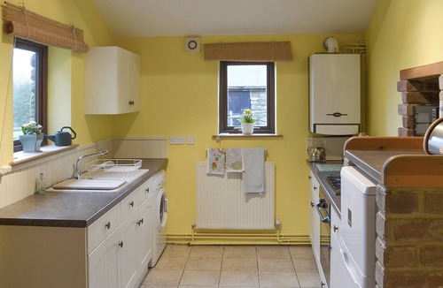Hope Valley Cottage | 2 bedroom accommodation in Thornhill, Hope Valley