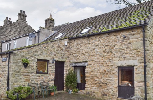 Hope Valley Cottage | 2 bedroom accommodation in Thornhill, Hope Valley