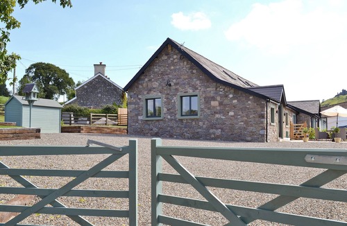 Pentrefelin Cottage | 2 bedroom accommodation in Trapp, near Llandeilo