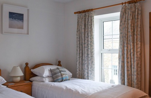 Edmonton Cottage | 2 bedroom accommodation in Edmonton, near Wadebridge