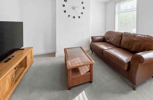Barkestone Le Vale Cottage | 2 bedroom accommodation in Barnstone