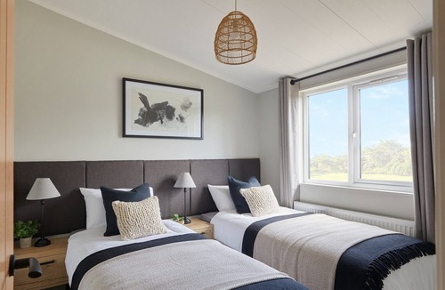 Ellesmere Cabin | 2 bedroom accommodation in Ellesmere