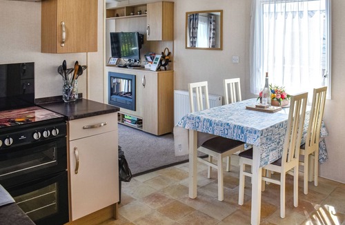 Corton Cottage | 2 bedroom accommodation in Corton, near Lowestoft