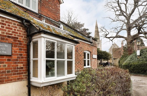 Abingdon Cottage | 2 bedroom accommodation in Abingdon-on-Thames, near Oxford