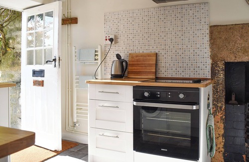 Youlgreave Cottage | 2 bedroom accommodation in Yougrave, near Bakewell