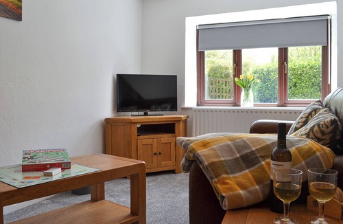 Woolfardisworthy Cottage | 2 bedroom accommodation in Woolfardisworthy, near Bideford