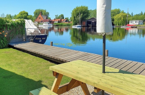 Brundall Cottage | 2 bedroom accommodation in Brundall