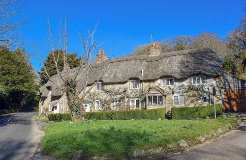 Shorwell Cottage | 2 bedroom accommodation in Shorwell