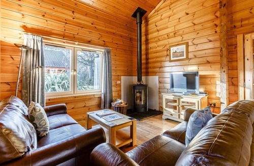 Ledbury Cabin | 2 bedroom accommodation in Ledbury