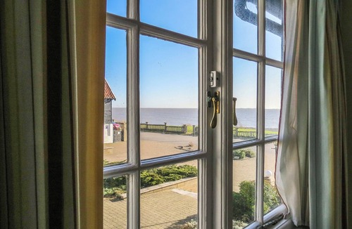 Thorpeness Cottage | 2 bedroom accommodation in Thorpeness, near Aldeburgh